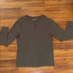 XL long sleeve Henley shirt